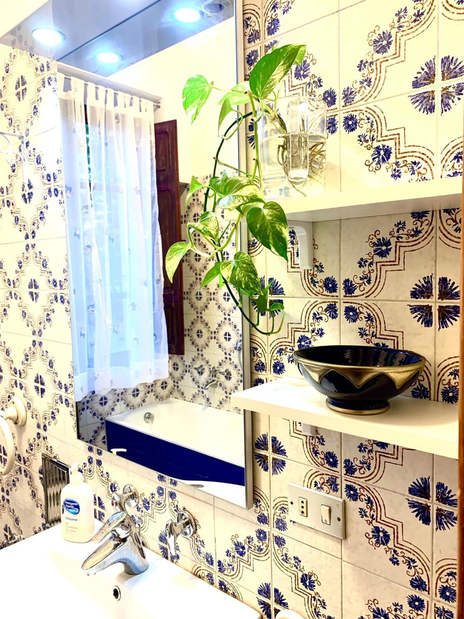 Guest House A Due Passi Olbia Bagian luar foto